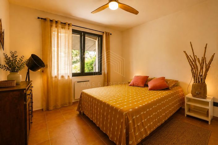 Image No.8-2 Bed House for sale