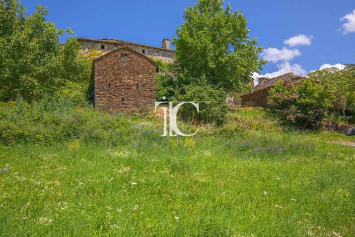 Image No.13-8 Bed House for sale