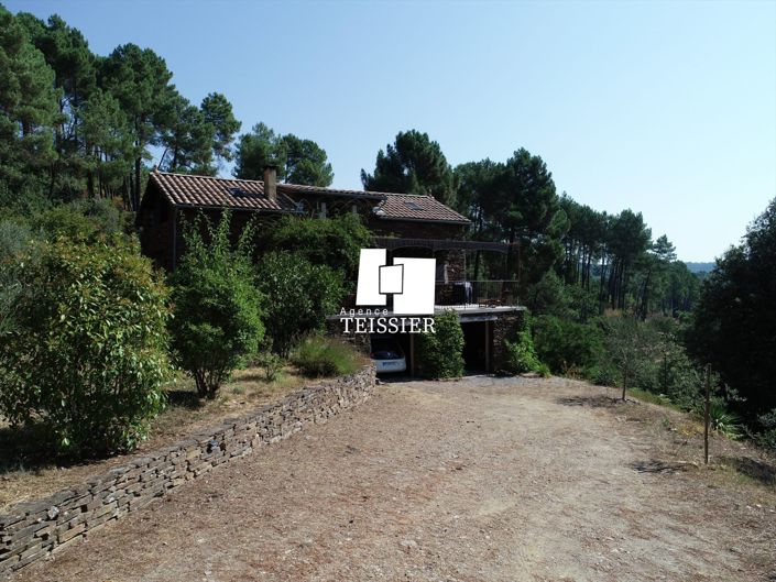 Image No.17-3 Bed House for sale