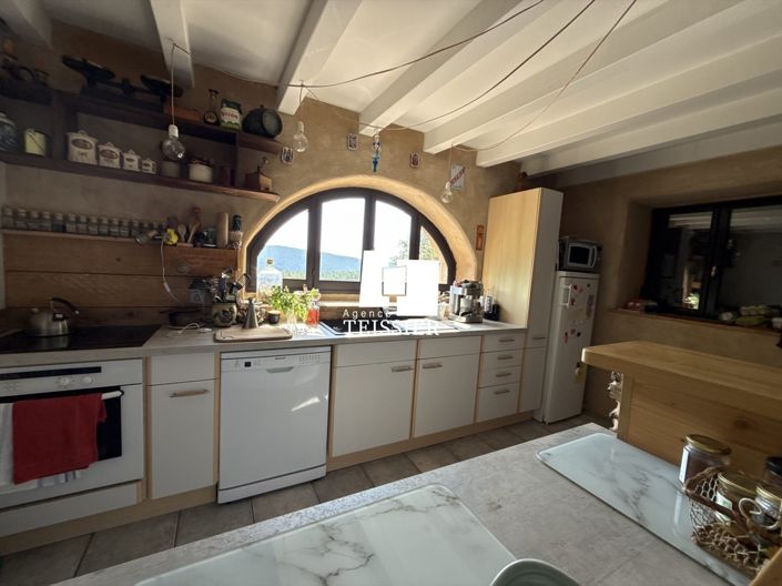 Image No.20-3 Bed House for sale