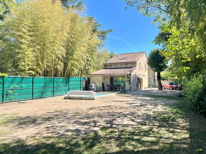 Image No.17-3 Bed House for sale