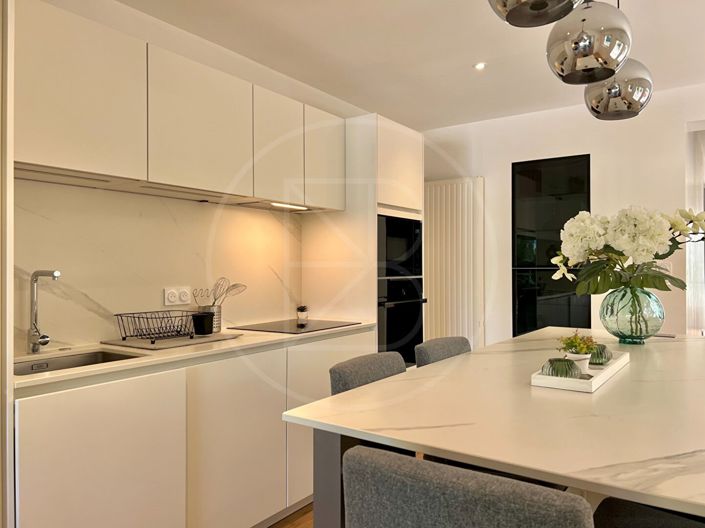 Image No.6-3 Bed House for sale