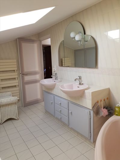 Image No.11-5 Bed House for sale