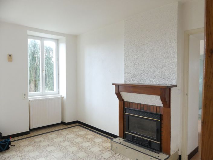 Image No.2-3 Bed House for sale