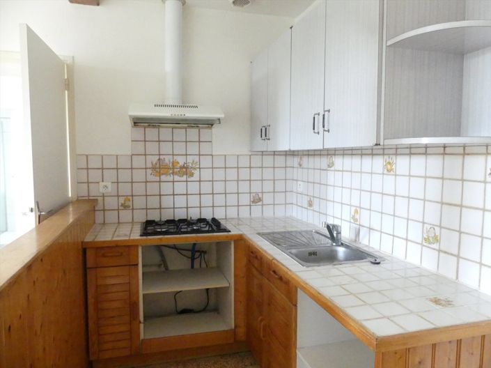Image No.3-3 Bed House for sale