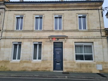 1 - Blaye, House