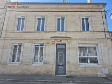 1 - Blaye, House