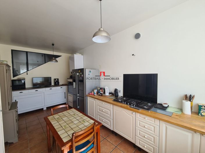 Image No.3-5 Bed House for sale