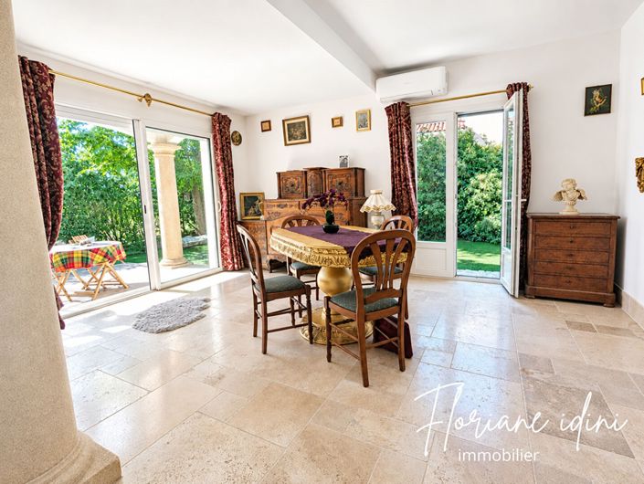 Image No.4-4 Bed House for sale
