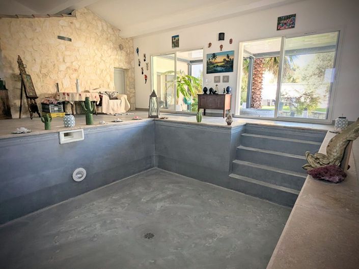 Image No.8-4 Bed House for sale