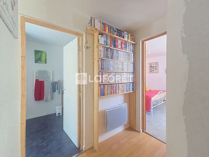 Image No.11-3 Bed House for sale
