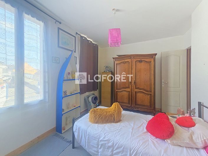 Image No.13-3 Bed House for sale