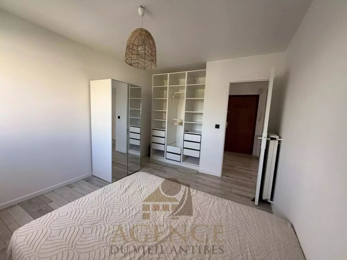 Image No.11-Apartment for sale
