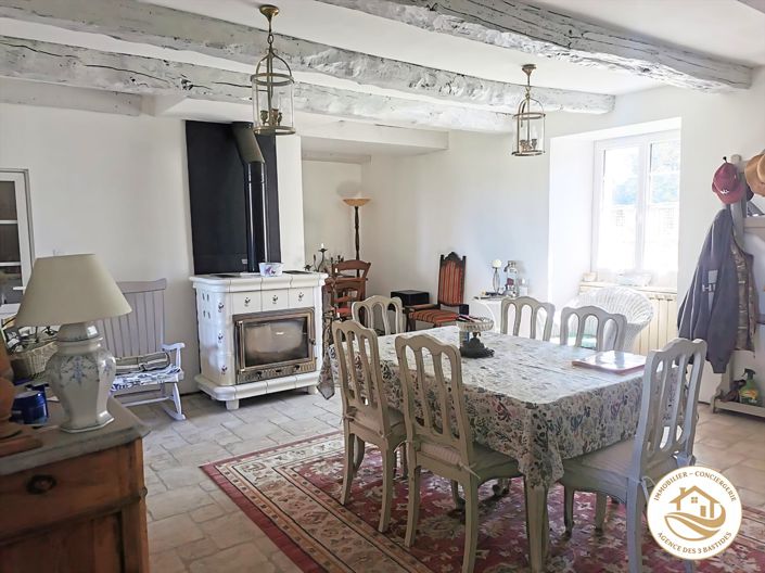 Image No.12-5 Bed House for sale