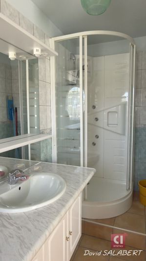 Image No.15-4 Bed House for sale