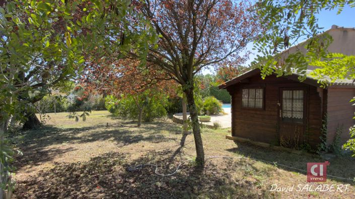 Image No.17-4 Bed House for sale