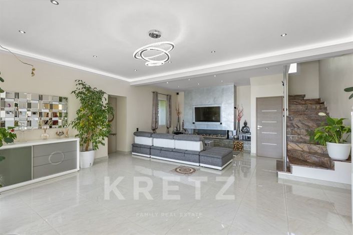 Image No.3-House for sale