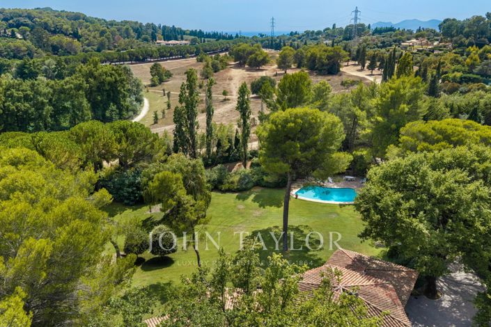 Image No.36-6 Bed House for sale