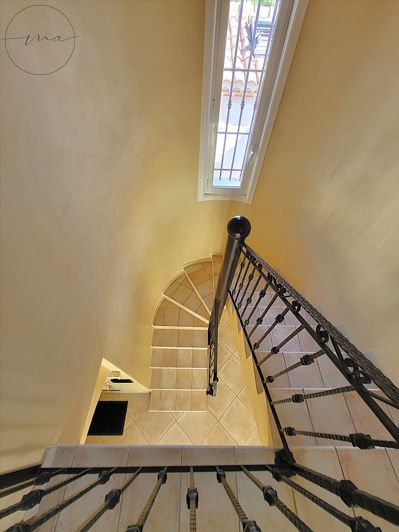 Image No.16-4 Bed House for sale