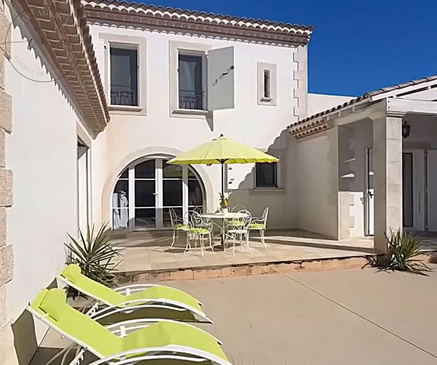 Image No.3-4 Bed House for sale