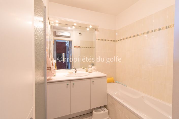 Image No.13-3 Bed Apartment for sale