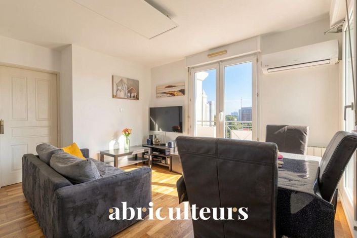 Image No.3-Appartement de 2 chambres à vendre à Issy-les-Moulineaux