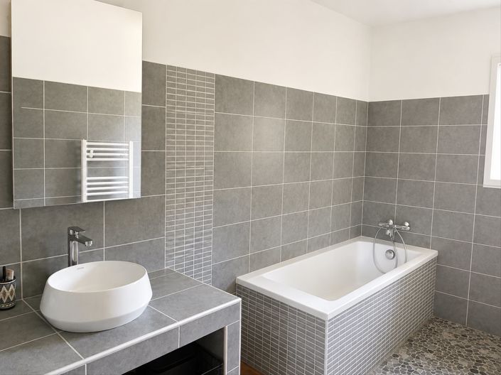 Image No.16-4 Bed House for sale