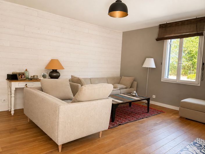 Image No.7-4 Bed House for sale