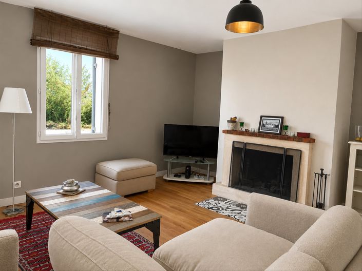 Image No.8-4 Bed House for sale