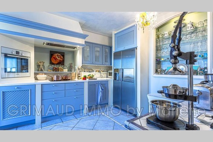 Image No.12-4 Bed House for sale