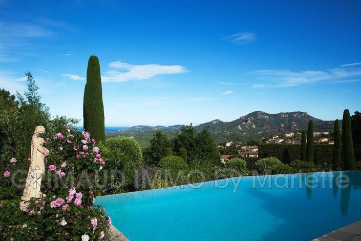 Image No.3-4 Bed House for sale