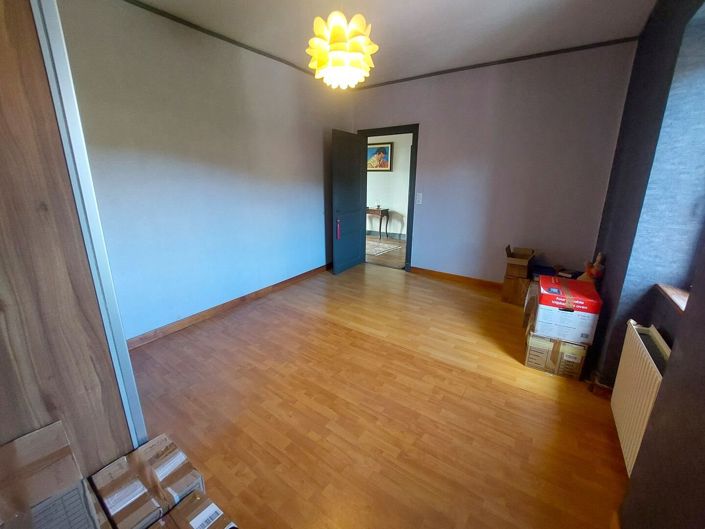 Image No.16-4 Bed Property for sale