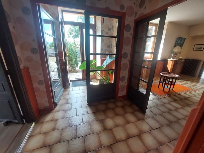 Image No.3-4 Bed Property for sale