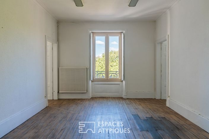 Image No.10-3 Bed Apartment for sale