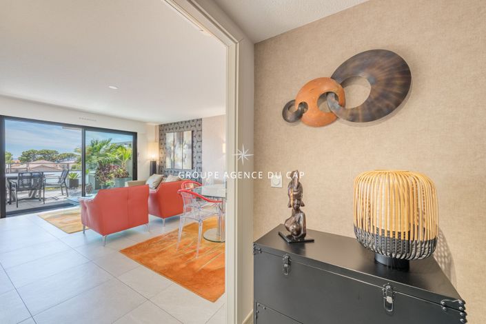 Image No.12-3 Bed Apartment for sale