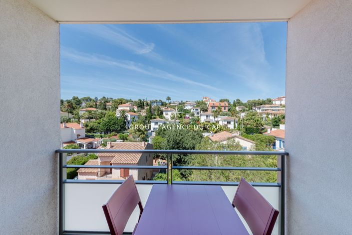 Image No.17-3 Bed Apartment for sale