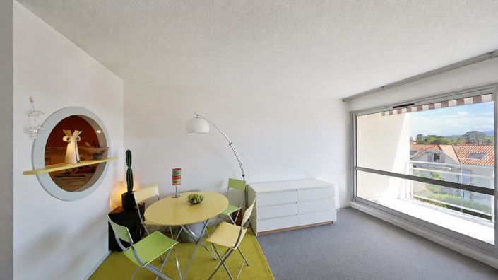 Image No.2-Apartment for sale