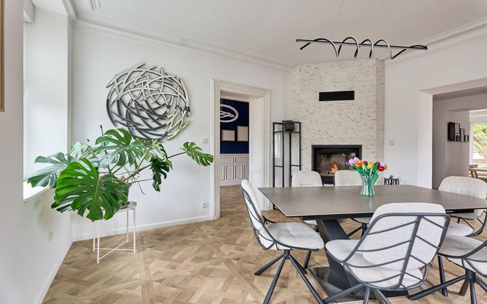 Image No.7-4 Bed House for sale