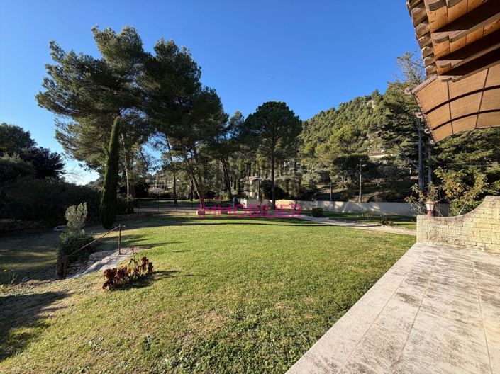 Image No.4-4 Bed House for sale