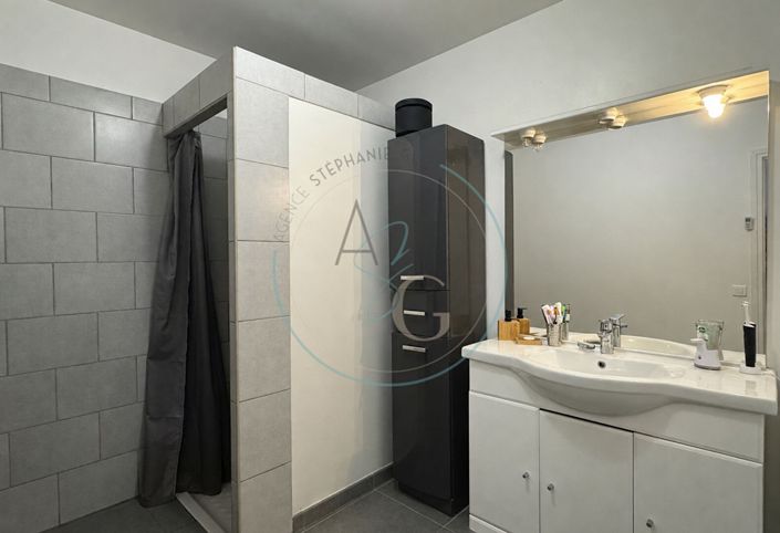 Image No.4-Appartement de 3 chambres à vendre à Cogolin