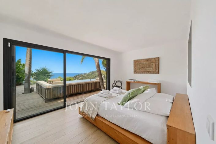 Image No.7-House for sale