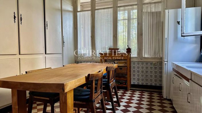 Image No.4-5 Bed House for sale