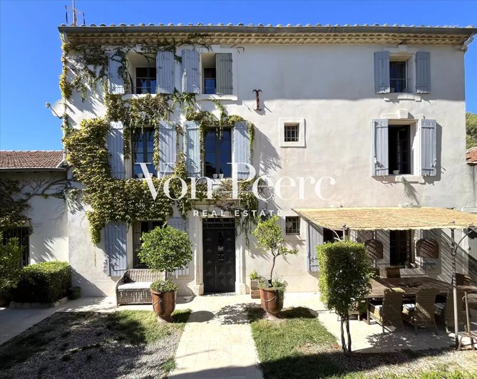 Image No.19-5 Bed House for sale