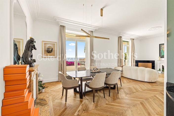 Image No.10-5 Bed House for sale