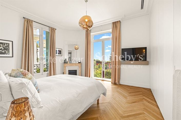 Image No.13-5 Bed House for sale