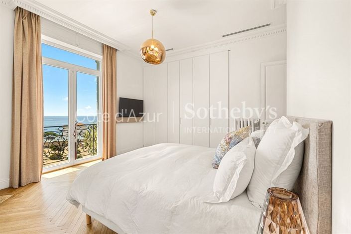 Image No.15-5 Bed House for sale