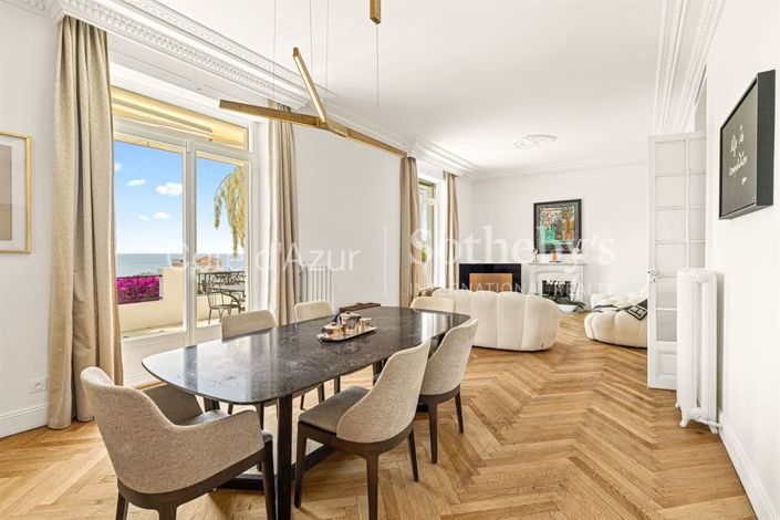 Image No.9-5 Bed House for sale
