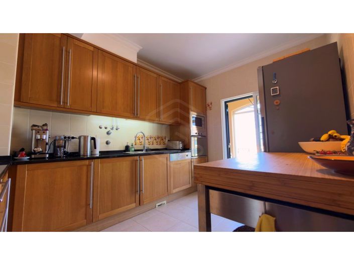 Image No.6-3 Bed Apartment for sale