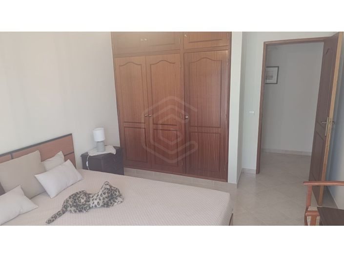Image No.12-4 Bed House for sale