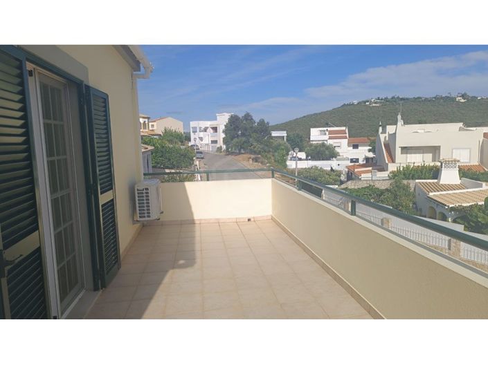Image No.22-4 Bed House for sale